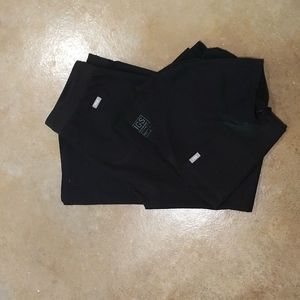 Figs scrubs